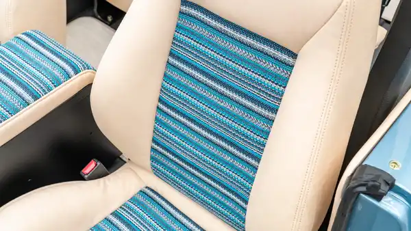 Classic Ford Bronco 2928_22 Interior Copy