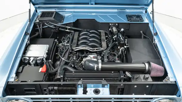 Classic Ford Bronco 2928_26 5.0L Ford Coyote Engine