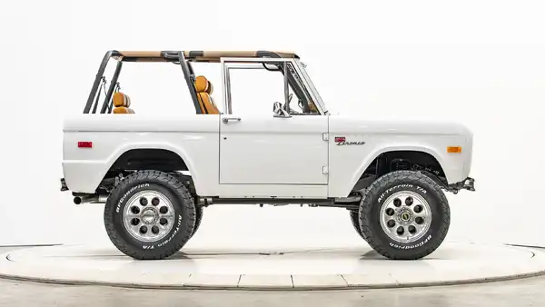 1975 Black Ford Bronco_8 Passenger Side