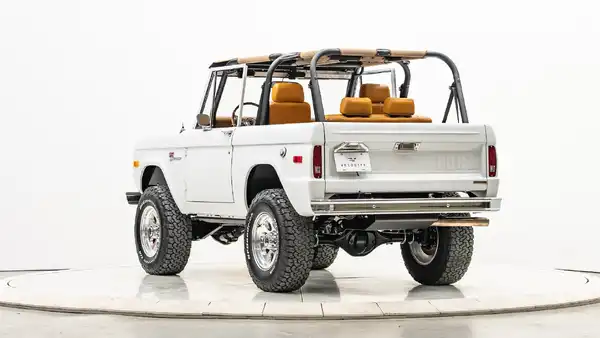 1975 Black Ford Bronco_12Driver Side Rear