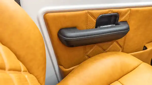 1975 Black Ford Bronco_21 Interior