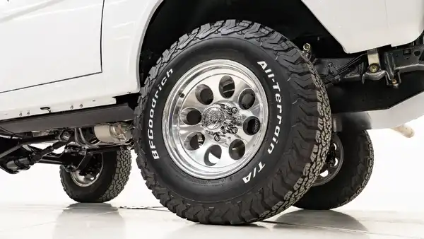 1975 Black Ford Bronco_Exterior  Copy