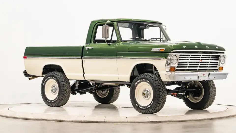 Classic Ford F150 For Sale_7 Passenger Side Front  3.4