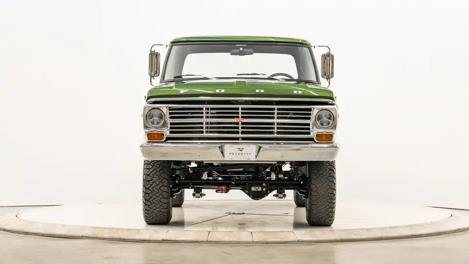 Classic Ford F150 For Sale_5 Front