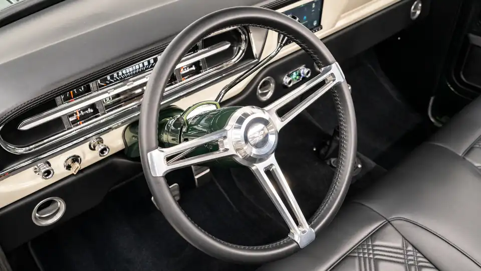 Classic Ford F150 For Sale_15 Dakota Digital Gauges