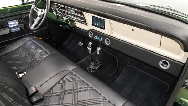 Classic Ford F150 For Sale_18 Passenger Side Interior