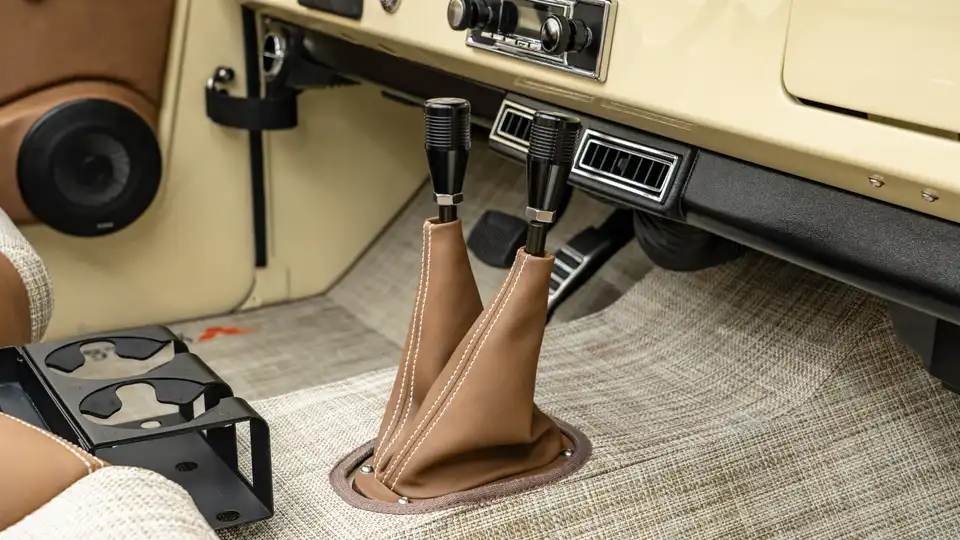 1967 Vintage Ford Bronco For Sale_20 Interior