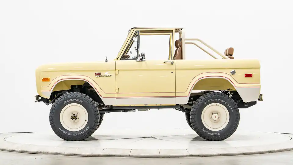 1972 Ford Bronco For Sale_2 Drivers Side 