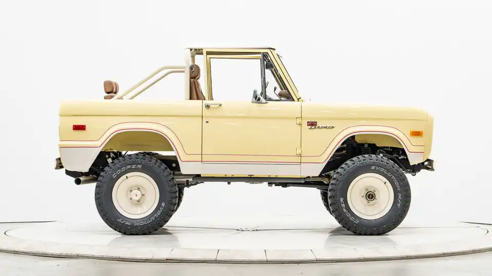 1972 Ford Bronco For Sale_8 Passenger Side