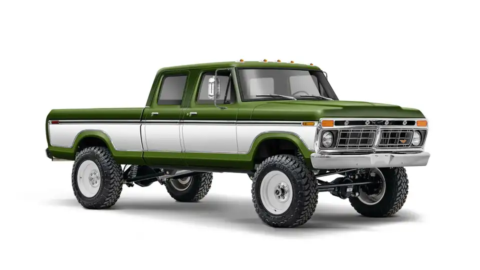 F250 Crew Cab_3.4 View_Eruption Green And White_063025