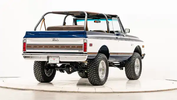 1970 Classic K5 Blazer_10 Passenger Side Rear
