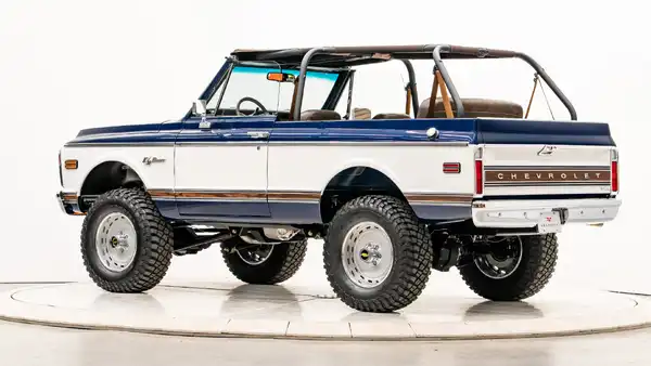 1970 Classic K5 Blazer_13 Driver Side Rear 3.4