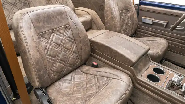 1970 Classic K5 Blazer_22 Interior