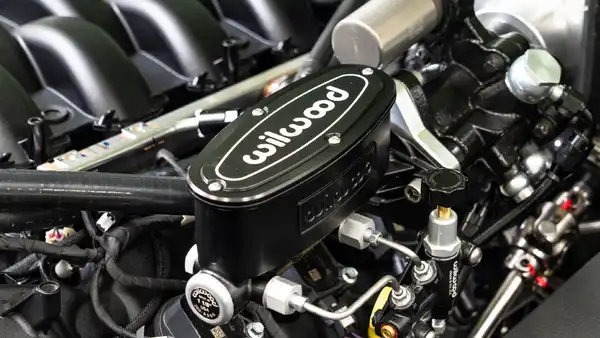 1970 Classic Ford Bronco_28 V8 Coyote Engine