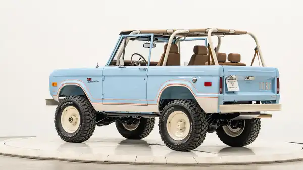 1973 Ford Bronco_13 Driver Side Rear 3.4