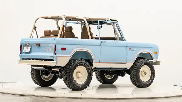1973 Ford Bronco_9 Passenger Side Rear 3