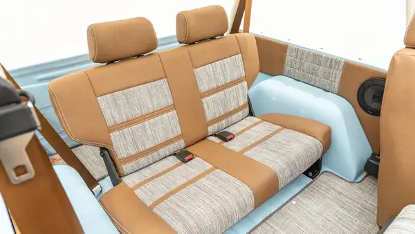 1973 Ford Bronco_16 Rear Interior