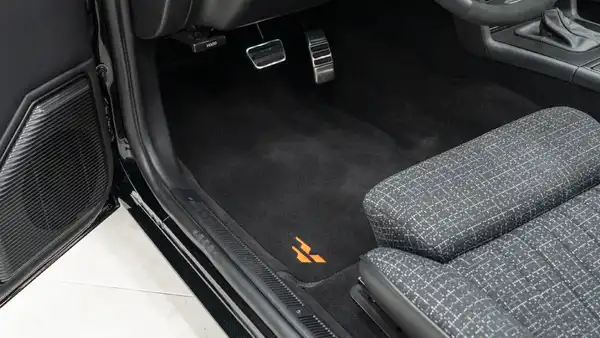 1991 Foxbody Mustang_17 Front Interior