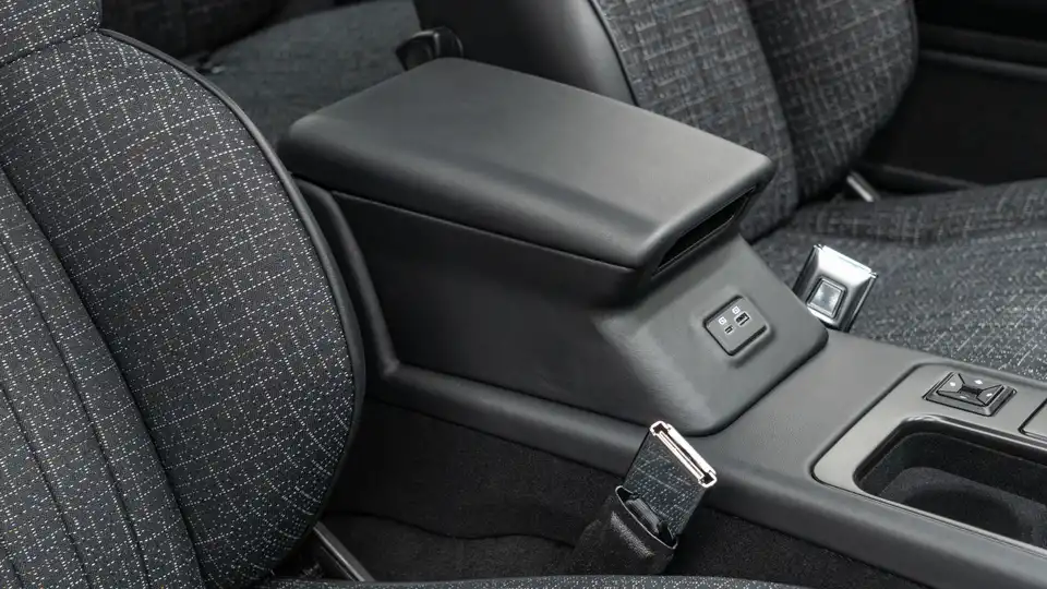 1991 Foxbody Mustang_22 Interior Copy