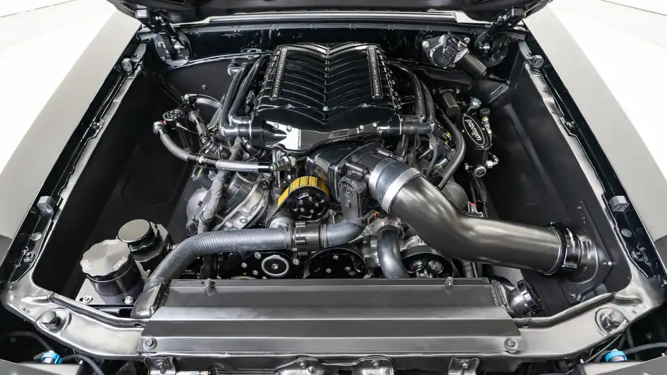 1991 Foxbody Mustang_26 5.0L Ford Coyote Engine