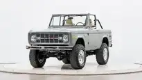 1971 Classic Ford Bronco_4 Drivers Side Front 