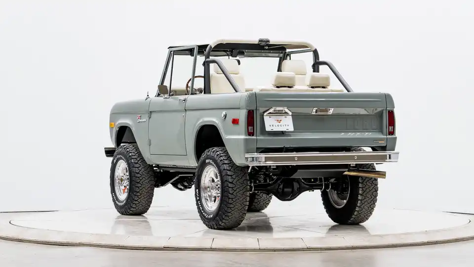 1971 Classic Ford Bronco_12Driver Side Rear