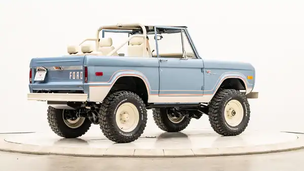 1972 Classic Ford Bronco_9 Passenger Side Rear 3 (1)