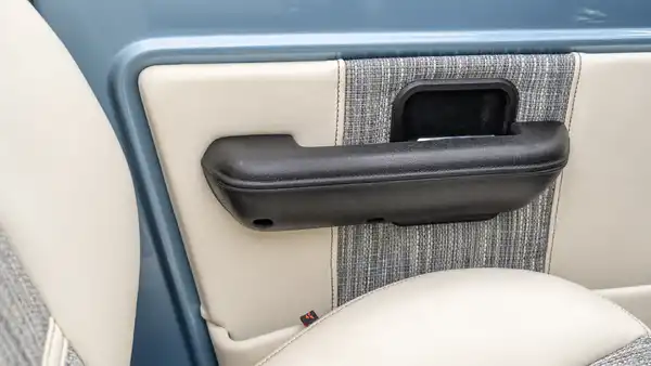 1972 Classic Ford Bronco_21 Interior (1)