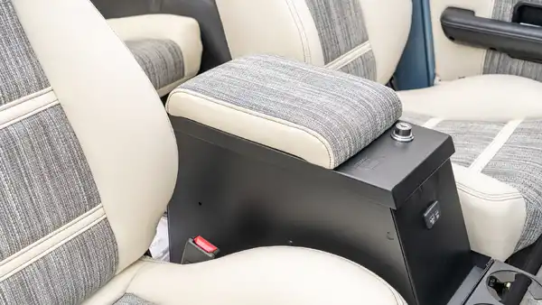 1972 Classic Ford Bronco_22 Interior (1)