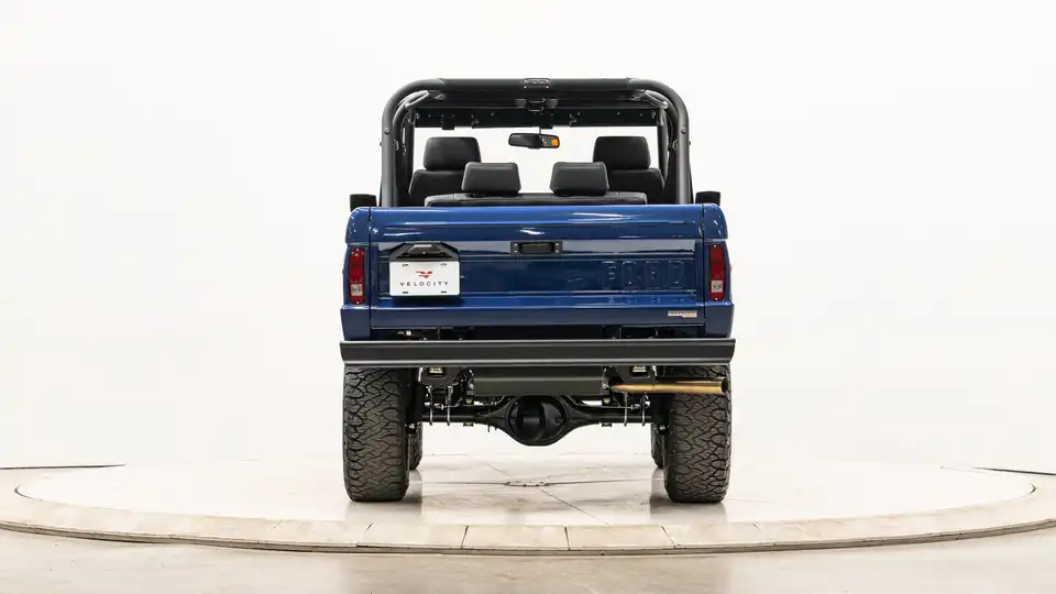 1969 Classic Ford Bronco_11 Rear Tailgate