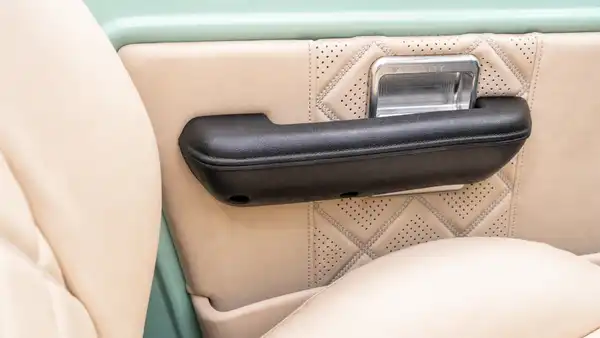 1974 Classic Ford Bronco_21 Interior