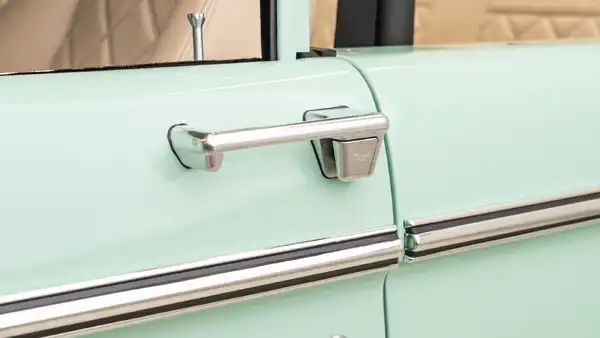 1974 Classic Ford Bronco_25 Exterior 
