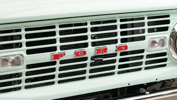 1974 Classic Ford Bronco_23 Exterior 