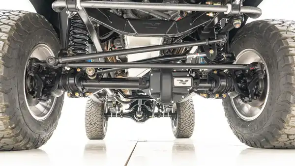 1974 Classic Ford Bronco_28 V8 Coyote Engine