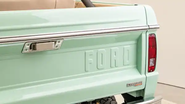 1974 Classic Ford Bronco_Exterior  Copy 2