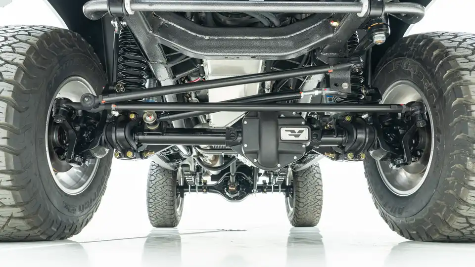 1971 Classic Ford Bronco_27 Ford Coyote Engine (1)