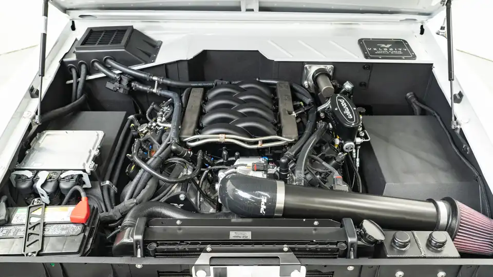 1971 Classic Ford Bronco_26 5.0L Ford Coyote Engine (1)