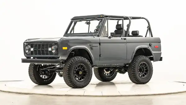 1973 Ford Bronco For Sale_3 Drivers Side Front 3.4 (1)