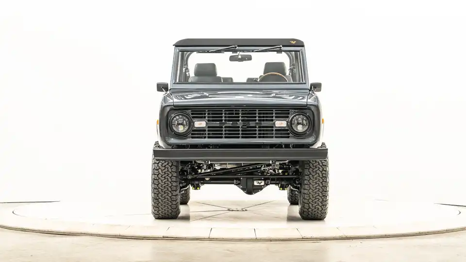 1973 Ford Bronco For Sale_5 Front (1)