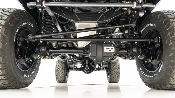 73 Classic Ford Bronco_28 V8 Coyote Engine