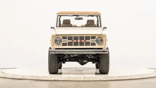 1970 Classic Ford Bronco_5 Front