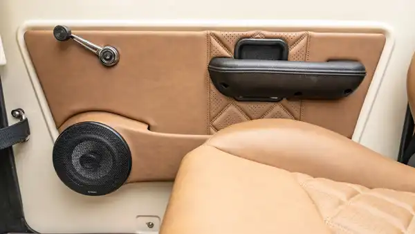 1970 Classic Ford Bronco_19 Interior
