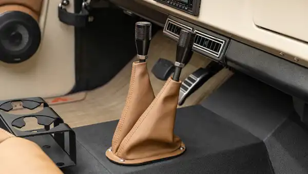 1970 Classic Ford Bronco_21 Interior