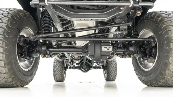 1970 Classic Ford Bronco_27 Ford Coyote Engine