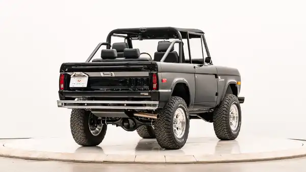 1972 Classic Ford Bronco_10 Passenger Side Rear