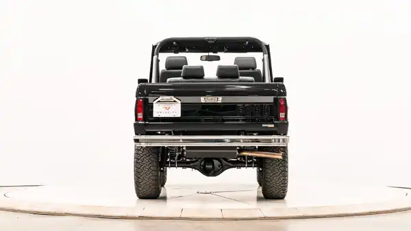 1972 Classic Ford Bronco_11 Rear Tailgate
