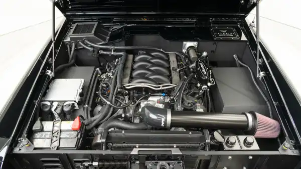 1972 Classic Ford Bronco_26 5.0L Ford Coyote Engine