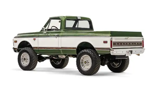 1971 Classic Chevy K10_13 Driver Side Rear 3.4