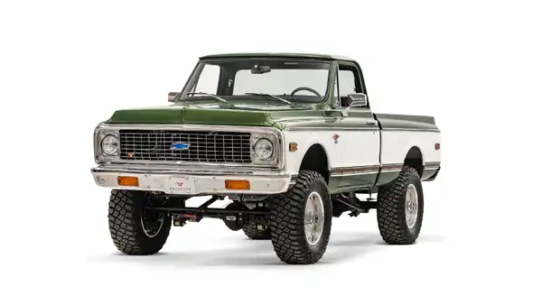 1971 Classic Chevy K10_4 Drivers Side Front 