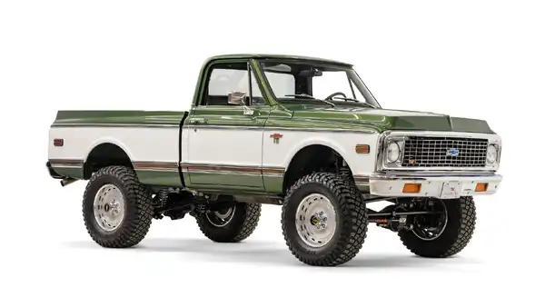 1971 Classic Chevy K10_7 Passenger Side Front  3.4